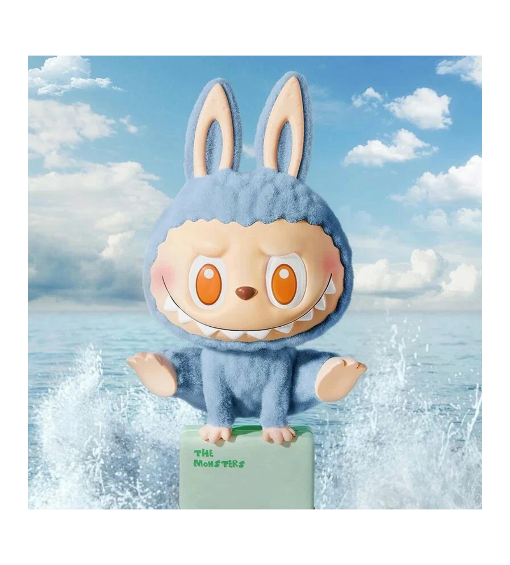 Коллекционная фигурка: брелок Labubu Lazy Yoga Figure