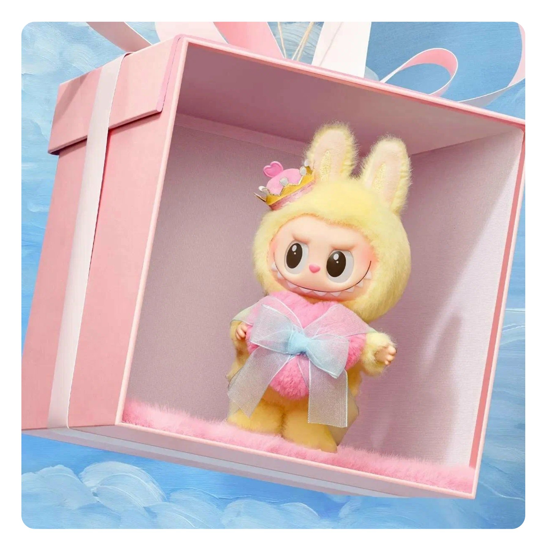 Коллекционная фигурка: брелок Labubu Let’s Checkmate